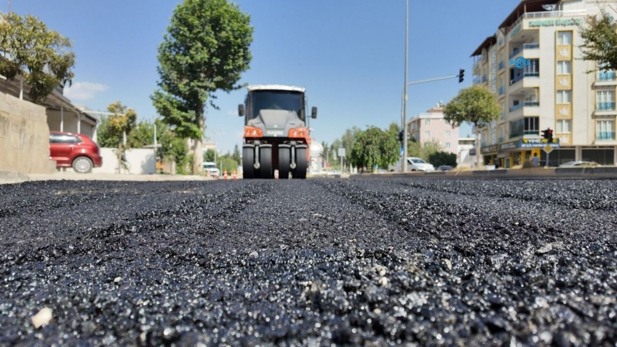 Altyapısı yenilenen 1. Çevre Yolu asfaltlanıyor  - Videolu Haber